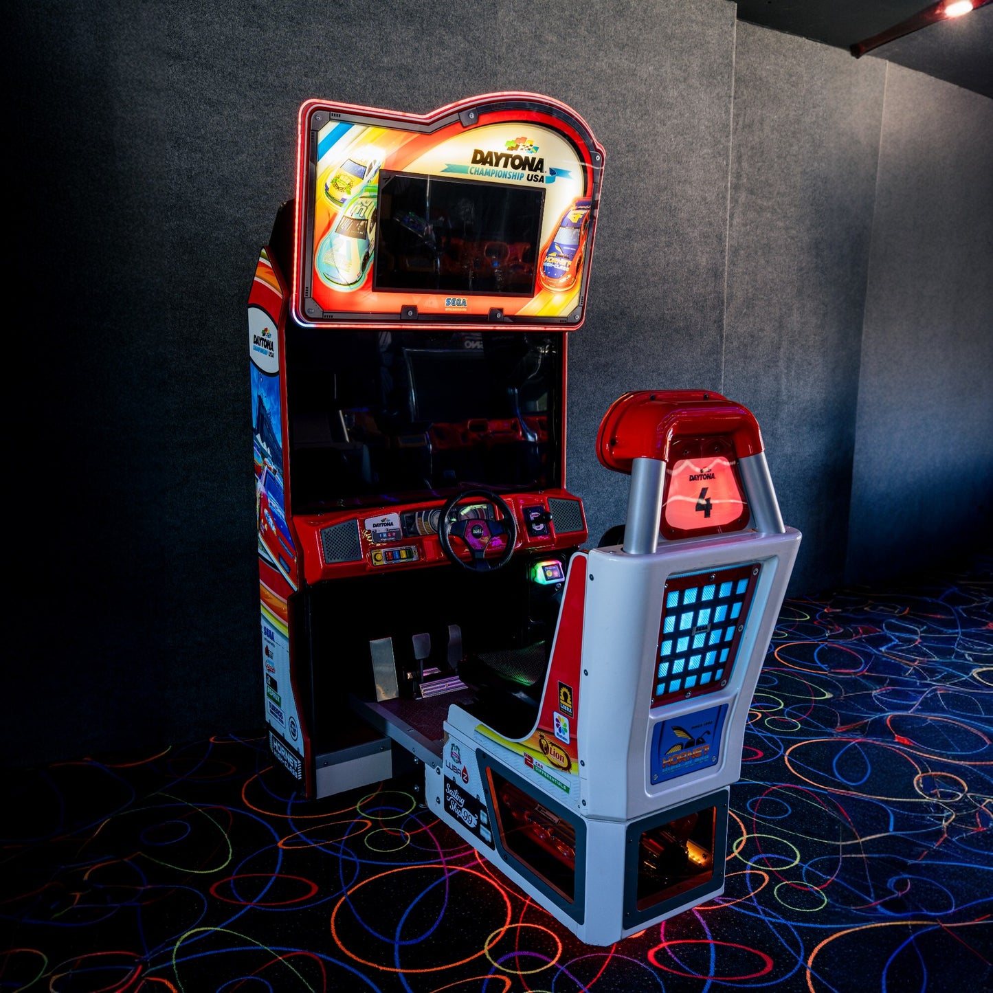 Daytona Championship USA DLX by Sega – 47” LED - Arcade